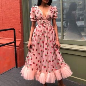 Cute dress for something special. Worn once